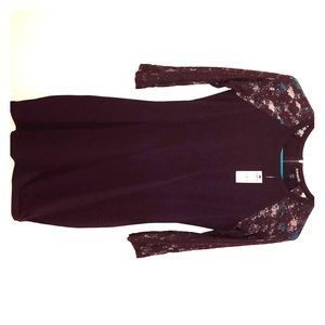 Women’s Express Bodycon Dress with Lace Sleeves